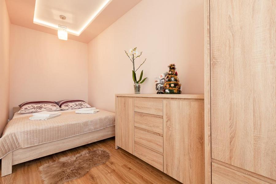 Piast Apartament Krakow Bagian luar foto